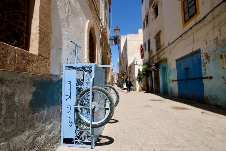 How to Get From Agadir to Essaouira: Bus + Transfer + Tour