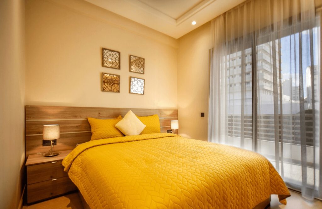 A bright and airy room at Flamant Rose Appart Hotel in Tangier 